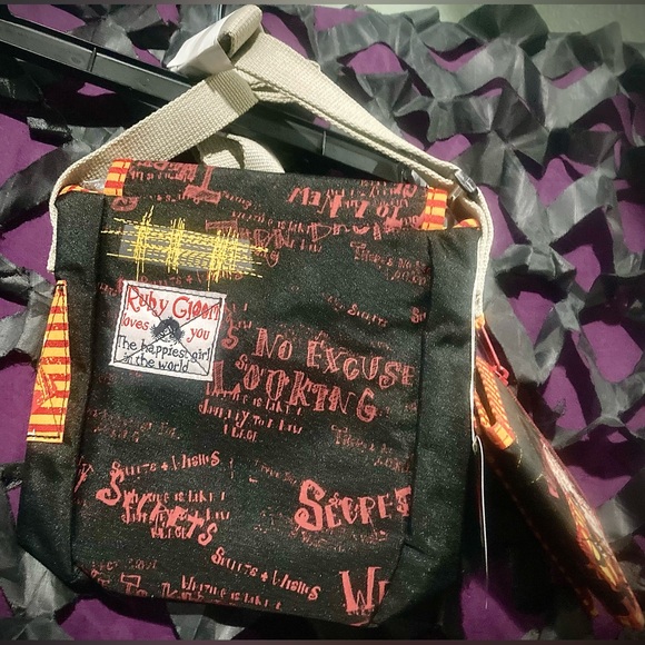 2006 Ruby Gloom MATCHING Mall Goth Crossbody Bag & Wallet SET BNWT!!! - Picture 3 of 7